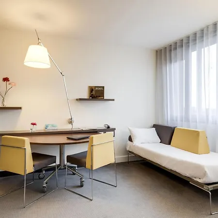 Novotel Paris Cdg Airport Villepinte Otel 4*