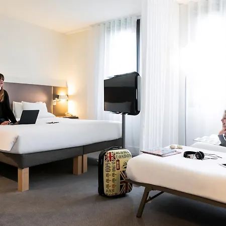 Novotel Paris Cdg Airport Villepinte Otel 4*